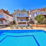 Aparthotel 3houseapart