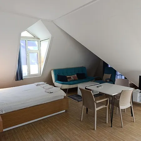 3houseapart Apartahotel