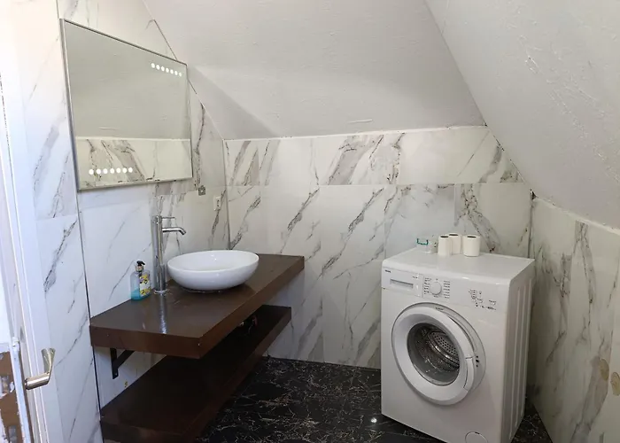 Aparthotel 3houseapart *